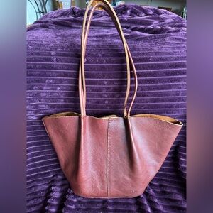 Portland Leather Large Devan Bag